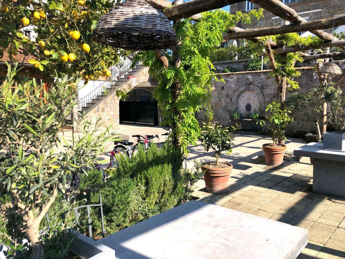 Casa Lucia Bed & Breakfast Sorrento Exterior foto